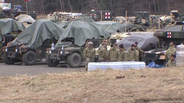 Pentagonas praneša: JAV į Baltijos šalis siunčia apie 800 pėstininkų, naikintuvų, sraigtasparnių