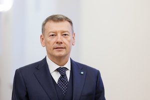 Priimant svarbiausius sprendimus verslas jaučiasi nustumtas į šoną: „Visą laiką valstybė žino daug geriau“