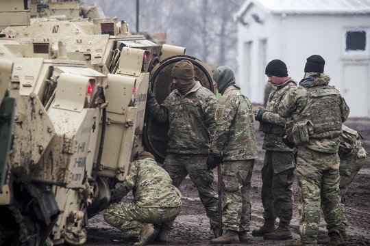 Atsargos pulkininkas apžvelgė įvykius iš karinės strategijos pusės: reikia stiprinti Suvalkų koridorių