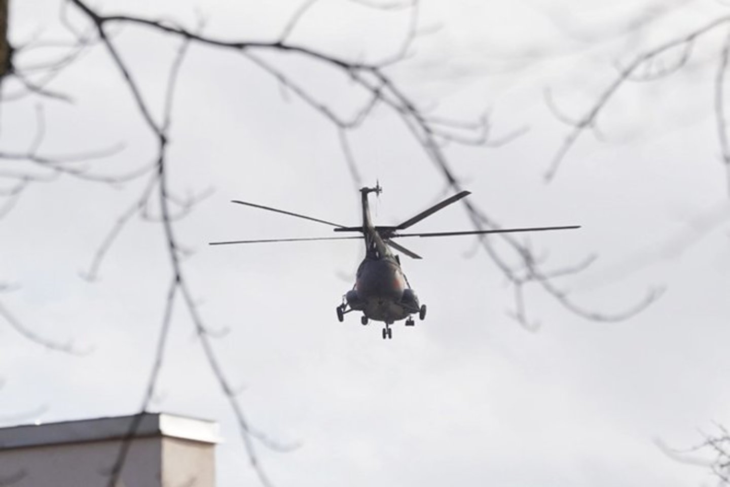  JAV kariškių sraigtasparniai virš Kauno. <br> G.Bitvinsko nuotr.