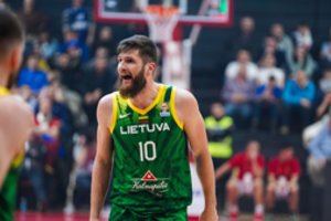 Ir „Žalgirio“, ir rinktinės pergale pasidžiaugęs R. Miniotas apibūdino mačą su bosniais: „Pabaigoje – regbis“