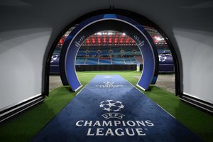 UEFA nusprendė: Čempionų lygos vyks ne Sankt Peterburge, o Paryžiuje