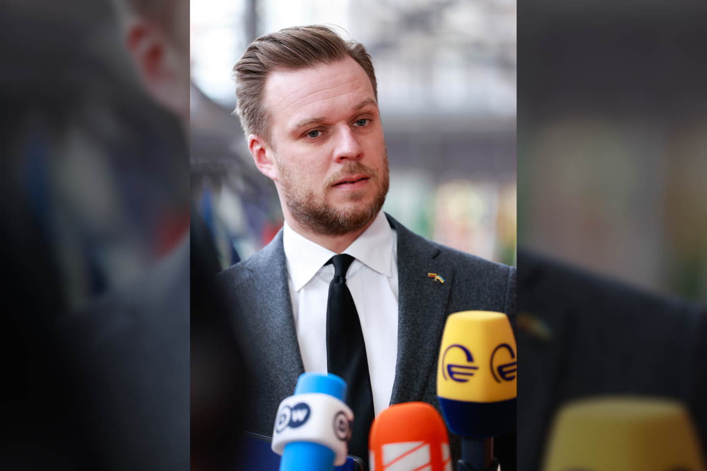 G.Landsbergis.
