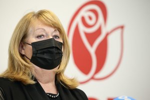 Stagnacija partijų reitingų lentelėje: lyderio poziciją išlaiko socialdemokratai