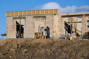 STT: statybų leidimai gali būti išduodami saviems, atsakingos institucijos žada kamšyti spragas