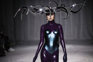 Agnės Kuzmickaitės drugelių Londono mados savaitėje šįkart nebuvo