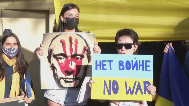 Per Lotynų Ameriką ritasi protestų banga: smerkia Rusijos veiksmus ir ragins vyriausybes padėti Kijevui