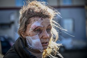 Raketos smūgį į savo namą išgyvenusi Ukrainos gyventoja papasakojo, kokia tai buvo mėsmalė