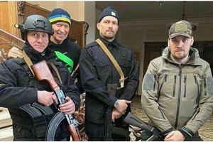 Olimpinis bokso čempionas O. Usykas prisijungė prie Ukrainos kariuomenės