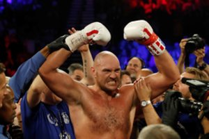 Bokso žvaigždė britas Tysonas Fury pasirengęs kariauti su rusų okupantais