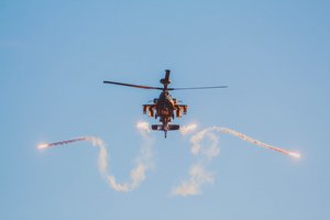 Vaizdai iš Kazlų Rūdos: pratybose „Aršus Vilkas“ atlikti realūs koviniai šaudymai