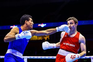 Tarptautinės bokso asociacijos vadovas rusas paskelbė: Rusijos ir Baltarusijos boksininkai bei rėmėjai spiriami lauk