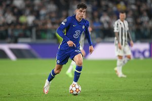 Anglijos čempionate prapliupo įvarčiais: „Chelsea“ ir „Aston Villa“ triuškino varžovus