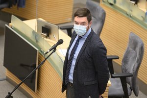 Dar labiau didėsiančio biudžeto deficito parlamentarai nesureikšmintų: visi supranta, kad dabar krašto gynyba yra svarbiausia