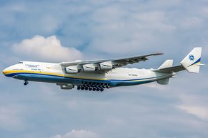 Parodė, kas po rusų atakos liko iš didžiausio pasaulyje lėktuvo