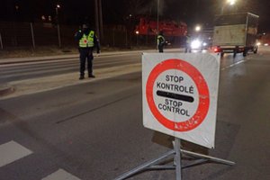 Iš kaimyno su alkoholio kvapeliu išriedėjęs kaunietis pataikė tiesiai pas pareigūnus: netrukus paaiškėjo ir daugiau bėdų