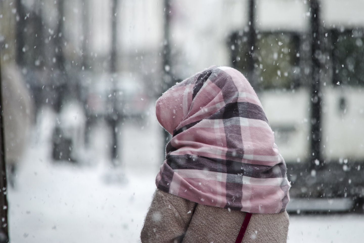Greitai temperatūra kris ir iki 13 laipsnių šalčio.