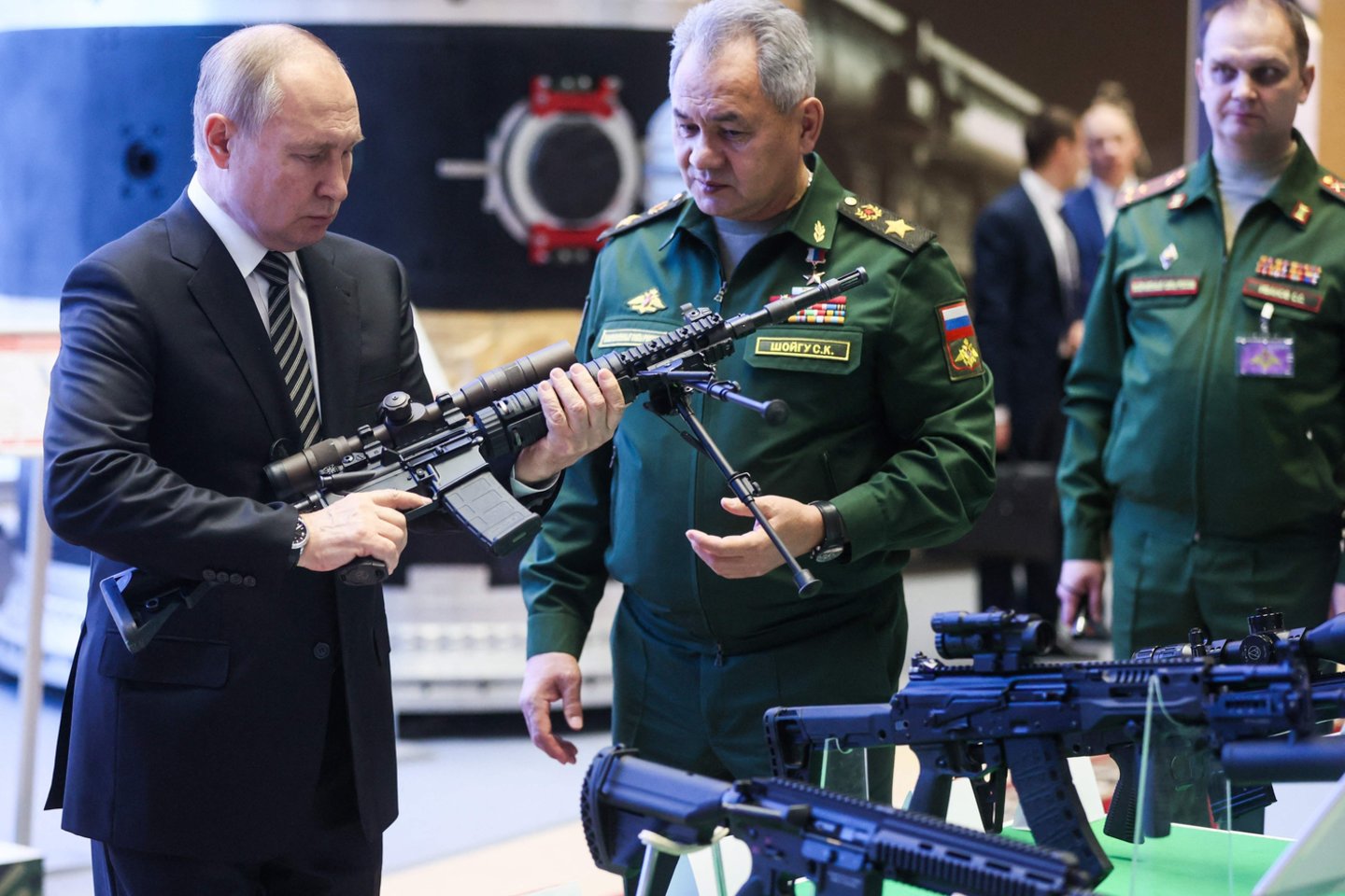 S. Šoigu ir V. Putinas<br>AFP/Scanpix nuotr.