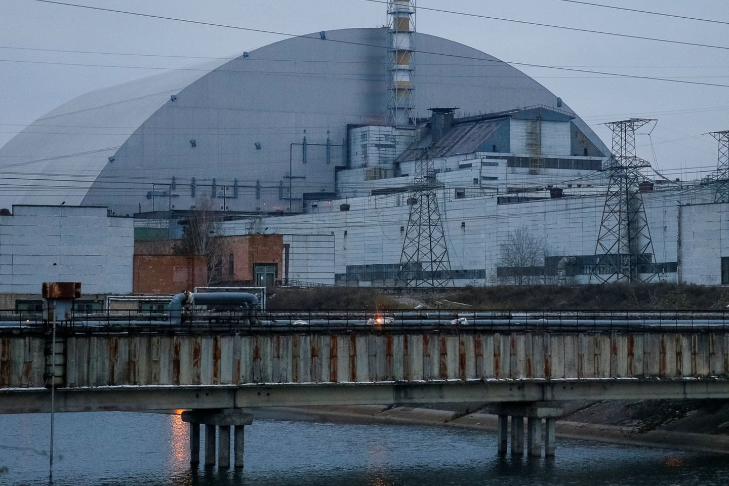 Černobylio atominė elektrinė, užimta į Ukrainą įsiveržusių Rusijos pajėgų.<br>Reuters/Scanpix nuotr.