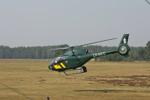 Pasieniečių sraigtasparnis užfiksavo, kaip 6 migrantai iš Baltarusijos pateko į Lietuvą: turėjo tik vieną prašymą