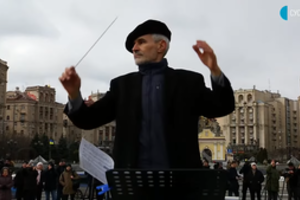 Karo purtomos šalies sostinėje – įspūdinga meninė akcija: surengė koncertą, raginantį uždaryti Ukrainos oro erdvę