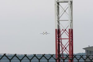 Smūgis Rusijos oligarchui – Jungtinė Karalystė sulaikė privatų lėktuvą