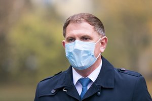 Buvusiam Vilniaus klinikinės ligoninės vadovui prašoma skirti 48 tūkst. eurų baudą