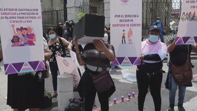 Protestas Gvatemaloje: aktyvistai nepritaria įstatymui, pagal kuri už abortą gresia iki 25 metų nelaisvės