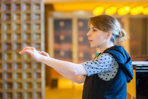 Iš bombarduojamos Odesos su kūdikiu pabėgusi dirigentė: „Vis dar mąstau rusų kalba, bet nebenoriu daugiau ja kalbėti“