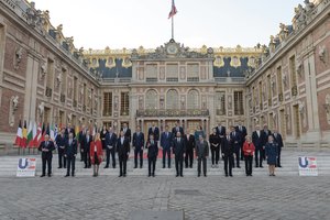 ES lyderiai pareiškė, kad negali paspartinti Ukrainos įstojimo procedūros