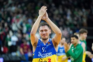 Karjeros rungtynes prieš „Barcelona“ sužaidęs E. Ulanovas džiaugėsi: suradome teigiamą mentalitetą