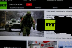 Skirtingas požiūris į karą kiršina rusų šeimas: dėl netikėjimo V. Putino propaganda, tėvai išsižada vaikų