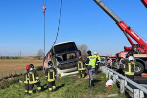 Italijoje į avariją patekus ukrainiečius gabenusiam autobusui žuvo žmogus