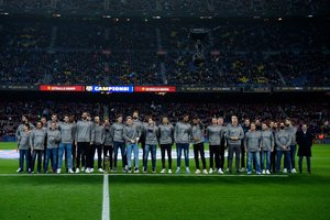 „Camp Nou“ arenoje – sveikinimai Š. Jasikevičiui ir „Barcelona“ krepšininkams