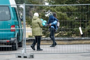 Į Lietuvą atvyksta daugiau kaip pusšimtis Ukrainos prokuratūros darbuotojų šeimų narių