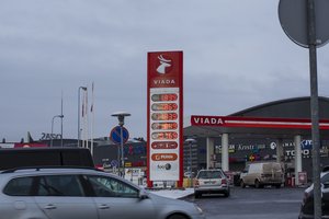 Dabartinės degalų kainos – dar ne rekordai: vairuotojams siūlo prisiminti 2008-uosius