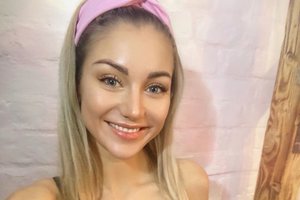 Psichopatu Vladimirą Putiną išvadinusi rusų manekenė po metų rasta negyva