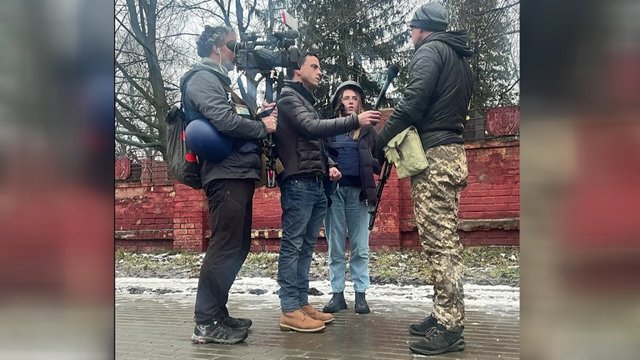 Nušviesdami karą Ukrainoje žuvo JAV televizijos operatorius ir ukrainietė prodiuserė