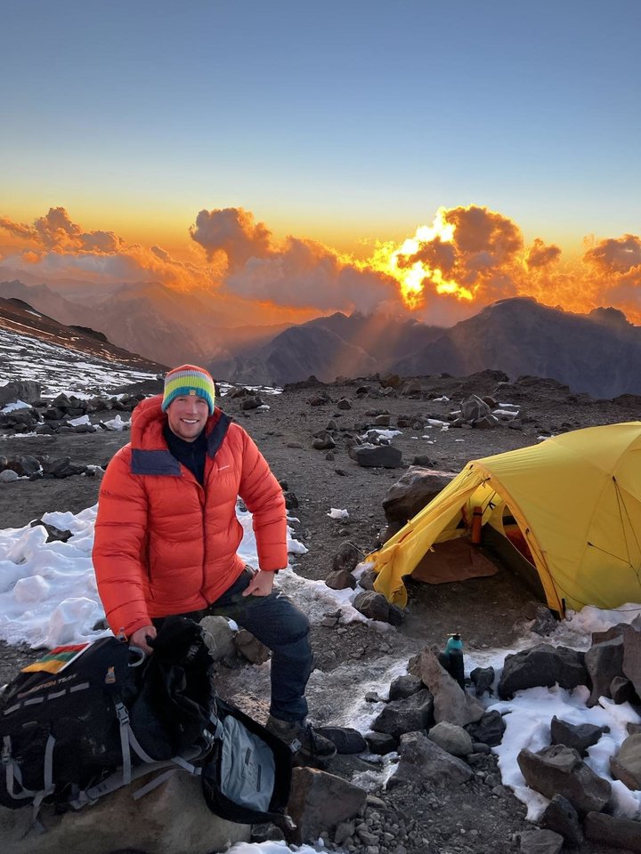 Vasario viduryje vyras su alpinistų grupe įkopė į aukščiausią Pietų Amerikos žemyno viršukalnę – Akonkagvą, kurios aukštis beveik septyni kilometrai.<br>Asm. archyvo nuotr. 