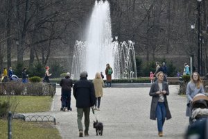 Artėja klastingos ligos sezonas: susirgimo pradžios lengva nepastebėti, o vaistų nėra
