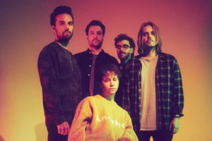 Grupė „Nothing But Thieves“ atšaukė koncertus Rusijoje, Baltarusijoje ir Ukrainoje 