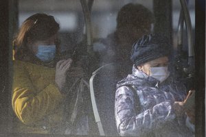 Koronaviruso ribojimams tarsime sudie? Sprendimas dėl kaukių gali laukti jau artimiausiu metu