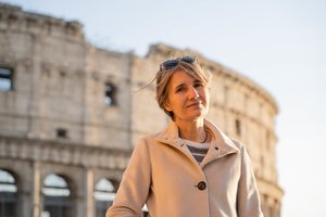 Diplomatų Lozoraičių palikuonei karo pašvaistės vėl priminė tėvų ir senelių likimą
