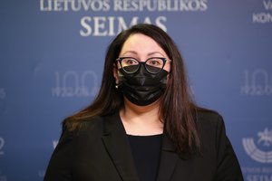 Teisingumo ministrė E. Dobrovolska susirgo COVID-19