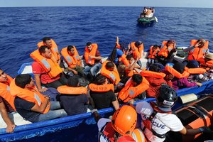 Prie Libijos krantų veikiausiai nuskendo apie 70 migrantų