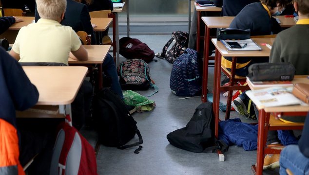 Ukrainiečiams užplūdus mokyklas – vietų trūkumas: dalyje miestų mokiniai nebetelpa į klases