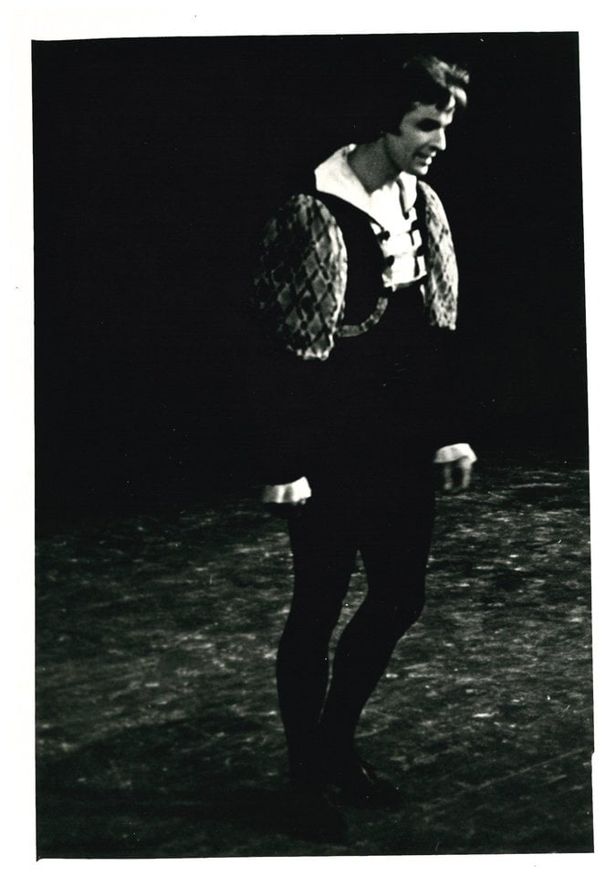 R.Minderis – baleto spektaklyje „Raimonda“.<br> LNOBT archyvų nuotr.