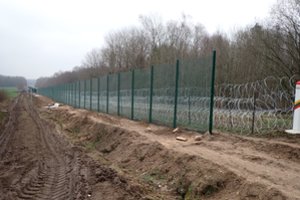 Per parą pasieniečiai apgręžė du neteisėtus migrantus