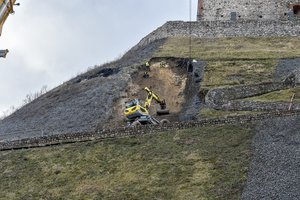 Ar Gedimino kalną išsaugoti turinčios institucijos netaps atsakingos už jo griūtį?