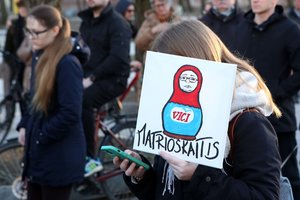 Protestuotojai gėdino Kauno merą Visvaldą Matijošaitį